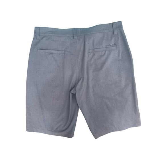 Travis Mathew Shorts Mens 34 Gray Flat Front Stretch - Picture 6 of 6